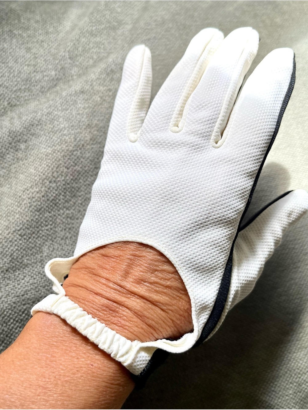 Vintage Rare 60s Stretch Driving Gloves - Picture 3 of 10